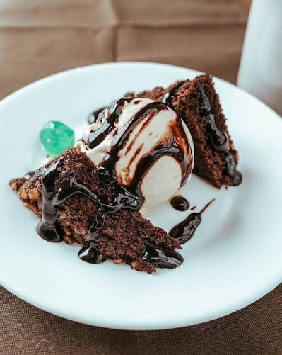 Brownie con Helado